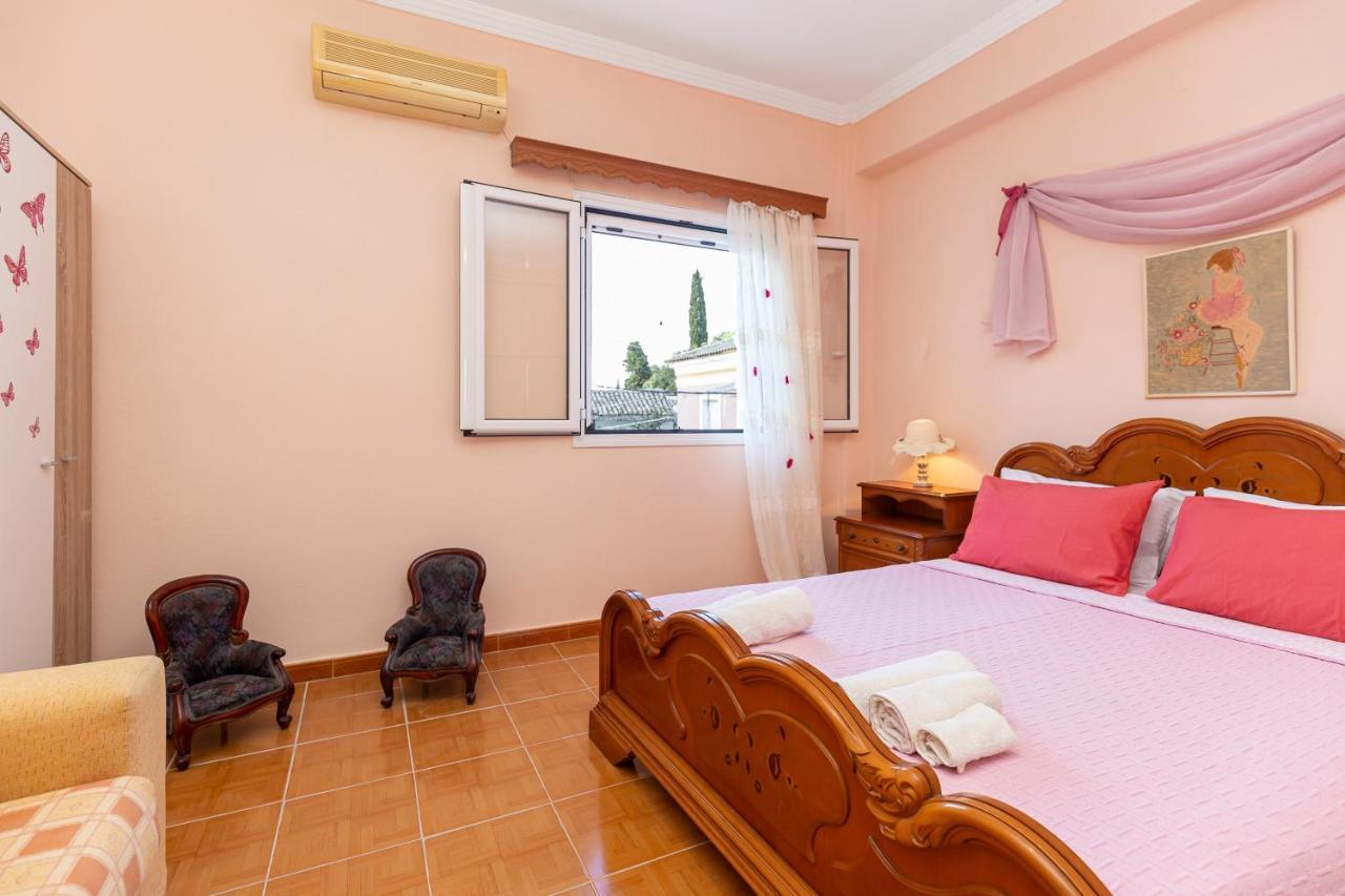 Dimitra House - Corfiot Country Side Getaway Apartment Chlomatiana