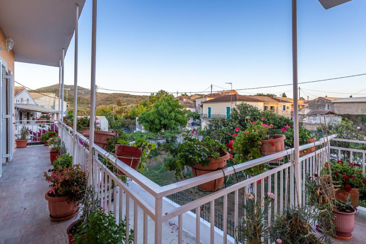Apartment Dimitra House - Corfiot Country Side Getaway Chlomatiana
