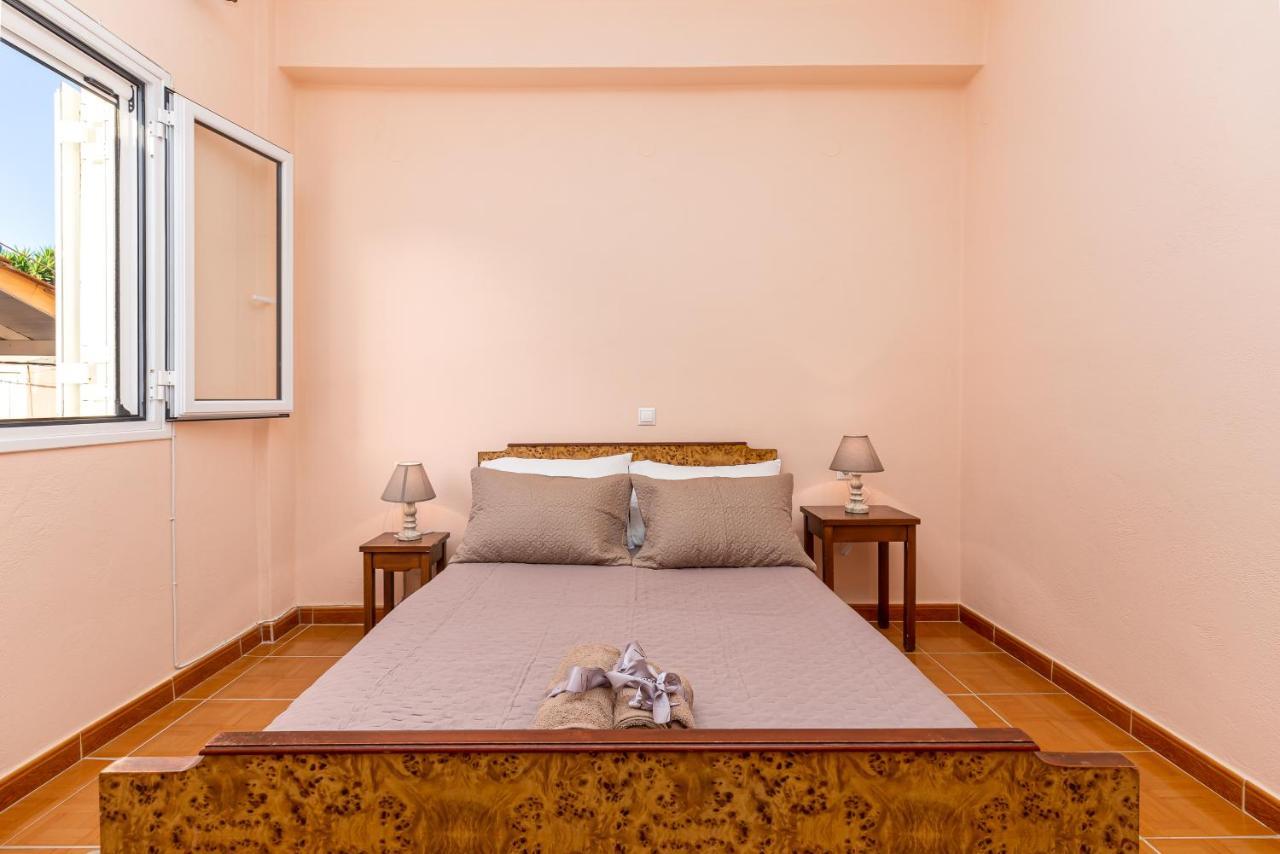 Dimitra House - Corfiot Country Side Getaway *