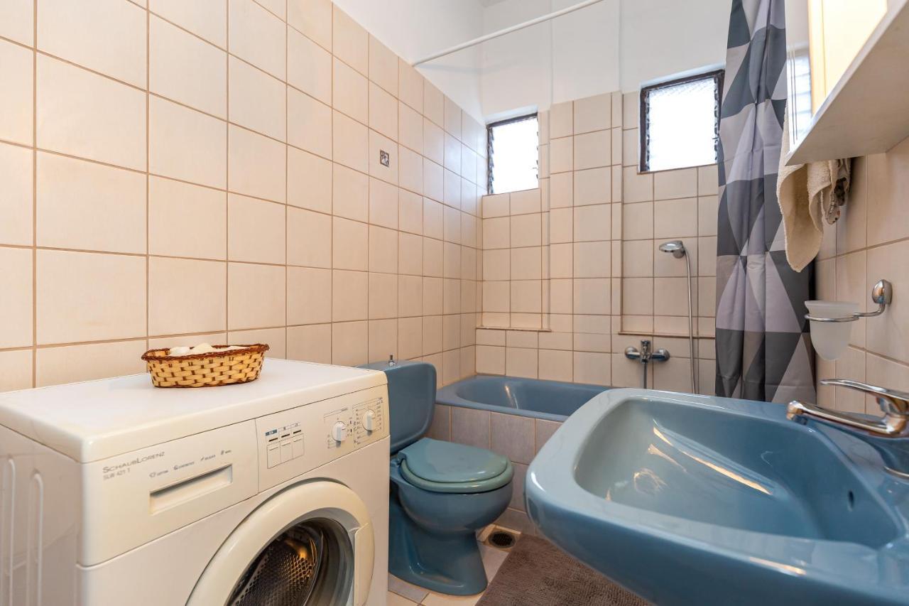 Dimitra House - Corfiot Country Side Getaway Apartment *