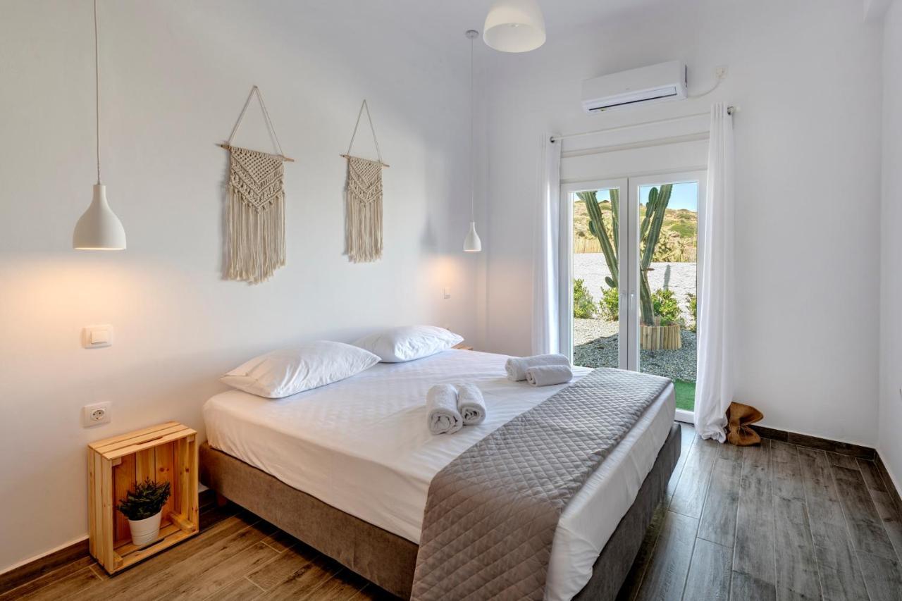 Cactus Guesthouse, συρος