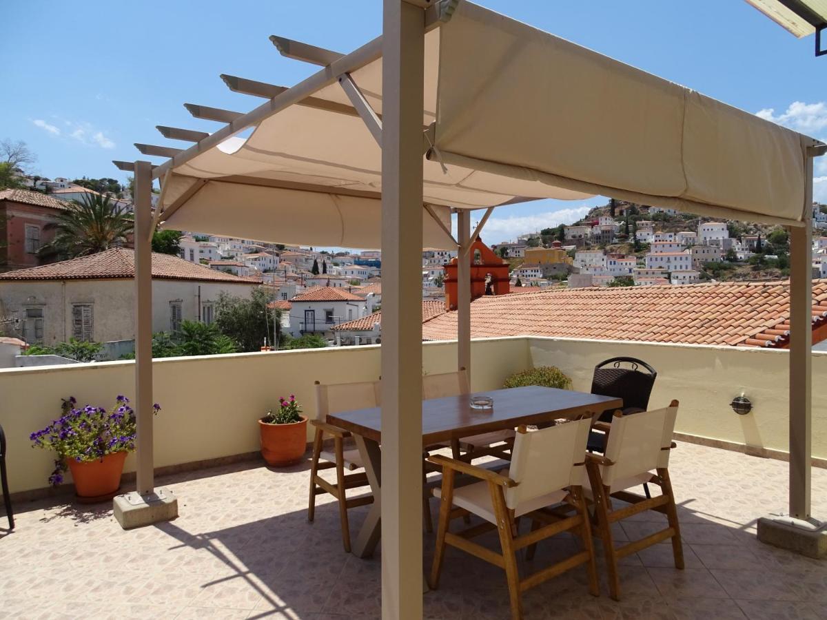 Phaedra 4* Hydra (Saronic Islands)