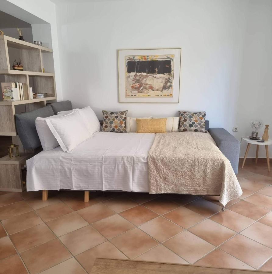 Azalea - Modern With Sea View Galatas (Poros)