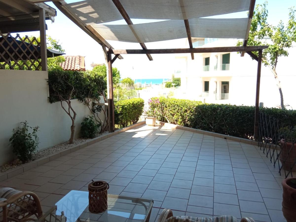 Holiday home Sea Side House