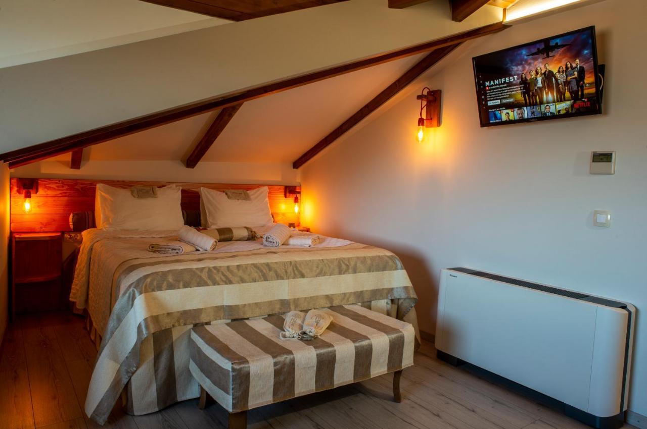 Rodovoli Hotel
