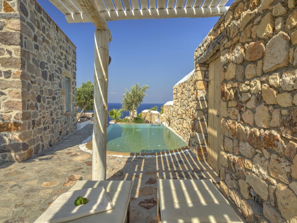 Eirini Luxury Villa