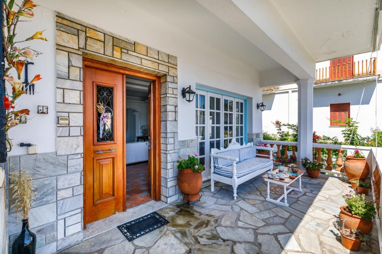 Villa Akrothea Skopelos Town