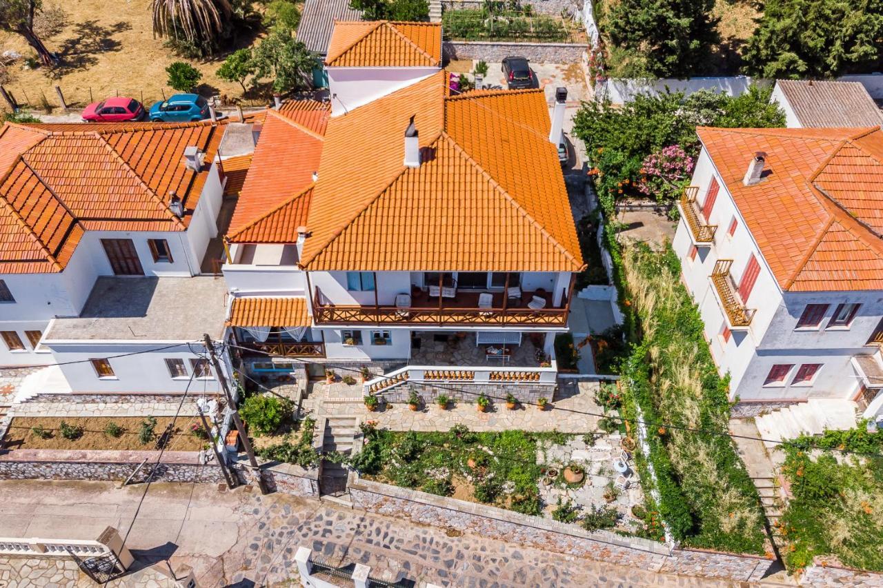 Villa Akrothea Skopelos Town