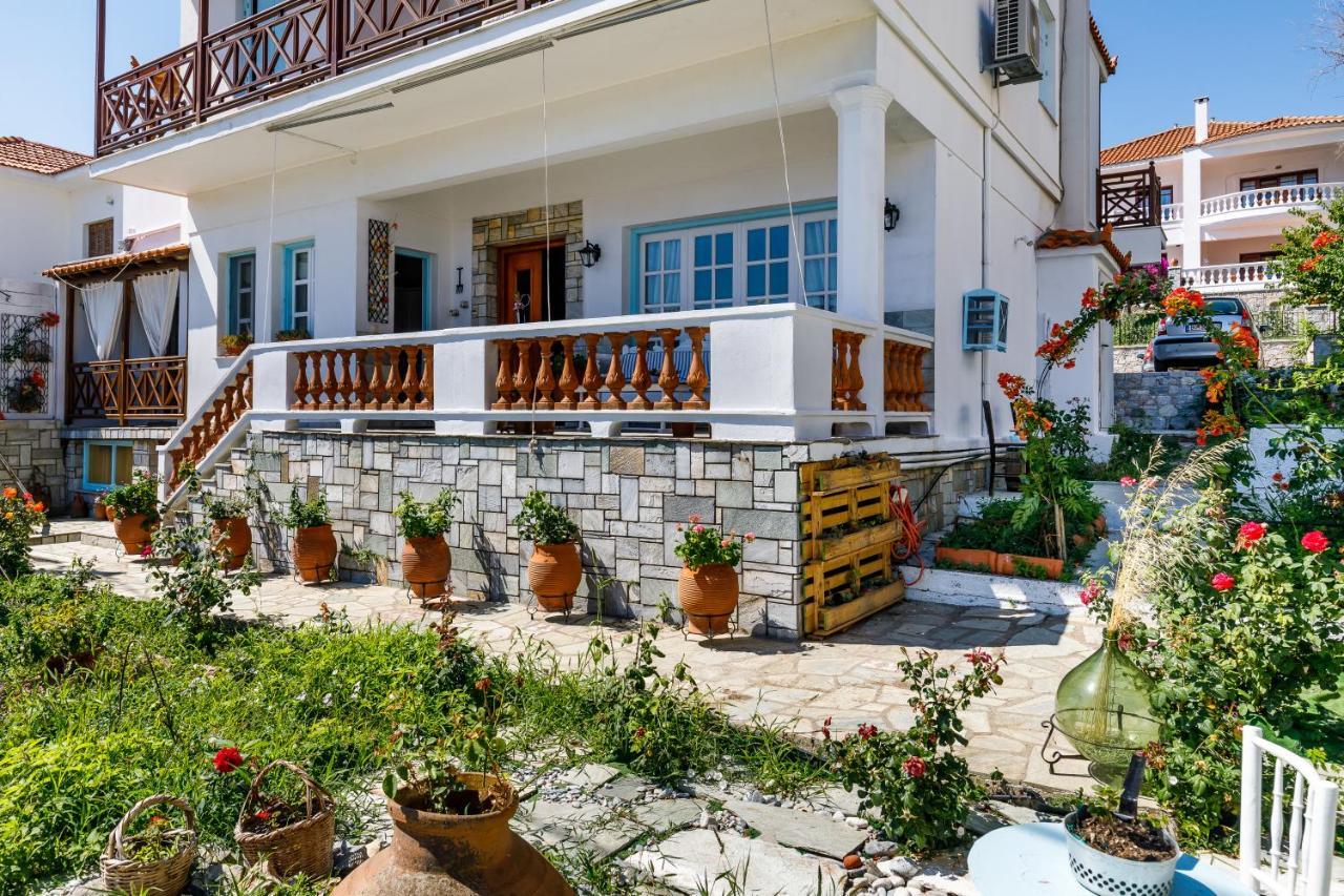 Villa Akrothea Skopelos Town