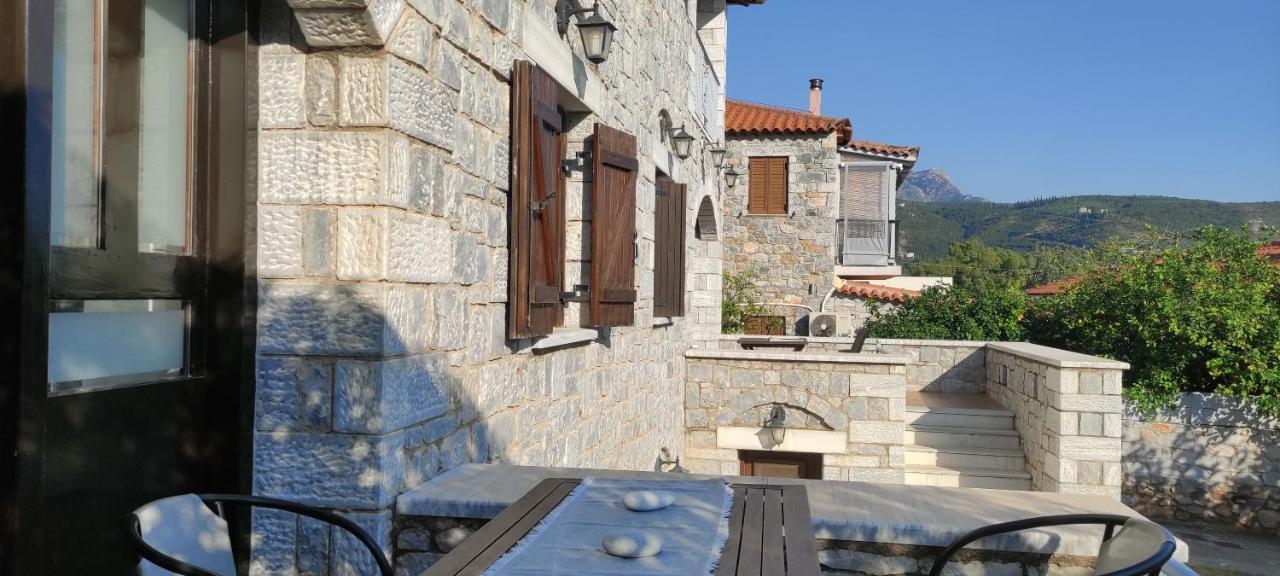 Atha-tina:traditional Stone Homes Holiday home