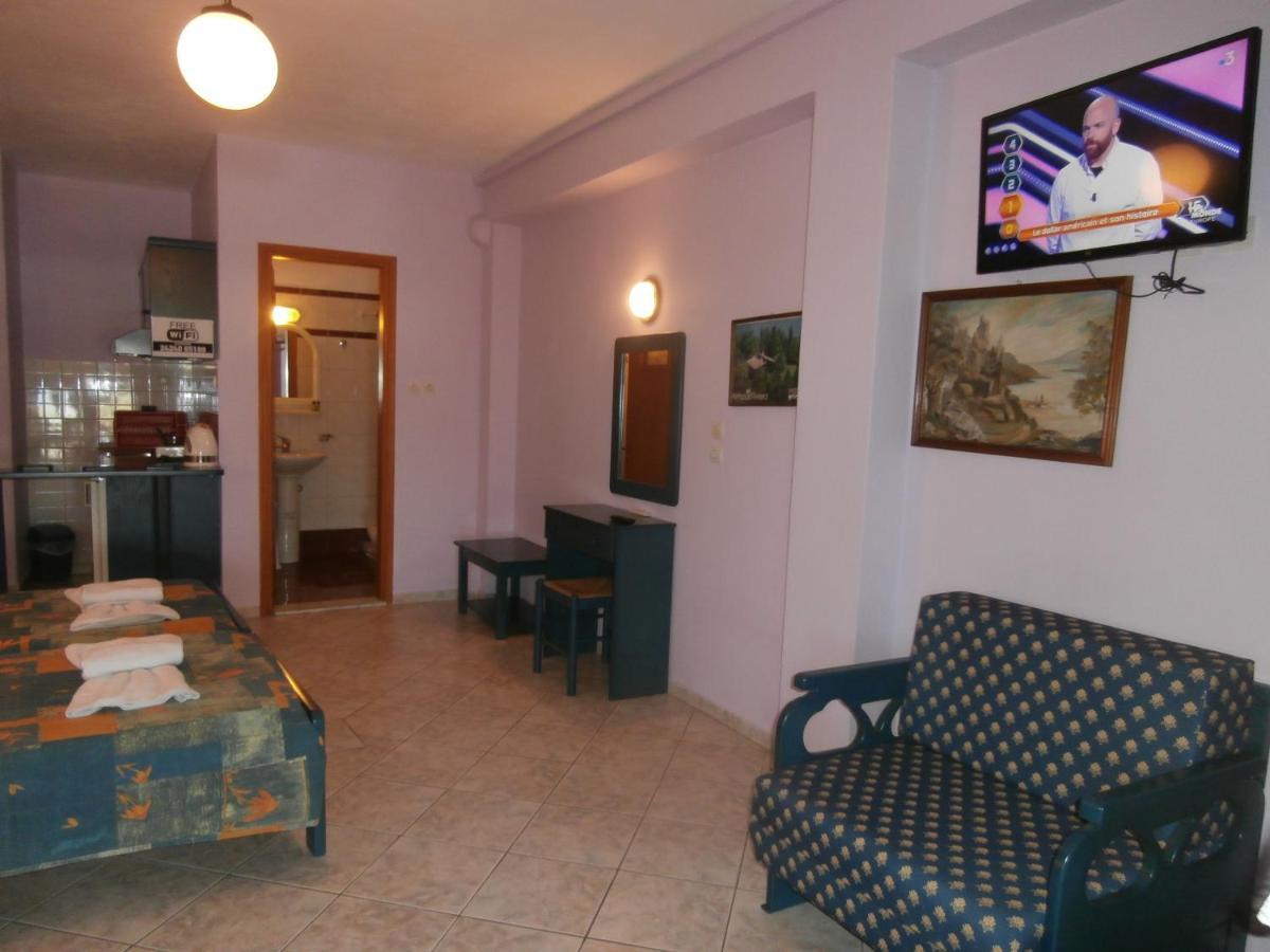 Haravgi Hotel Patitiri (Alonnisos)