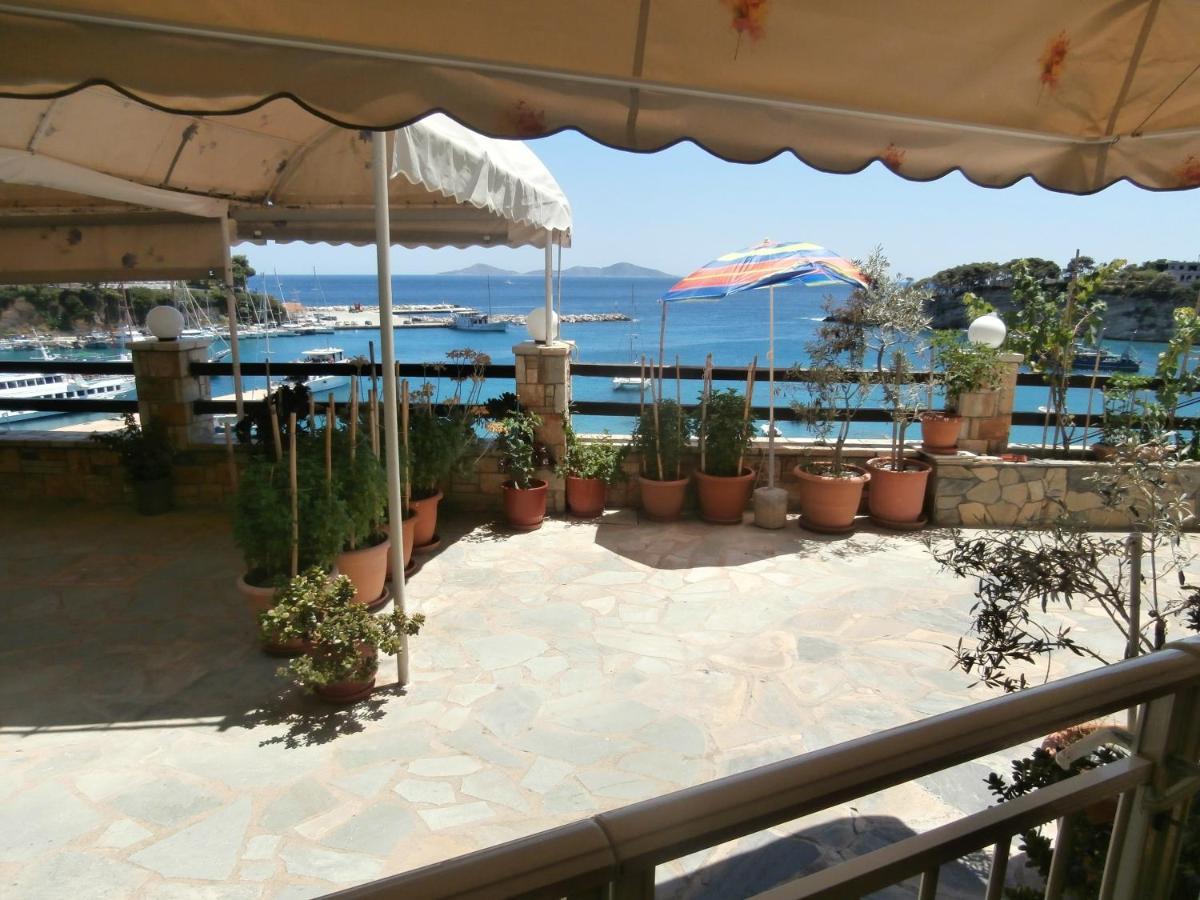 Haravgi Hotel 2*