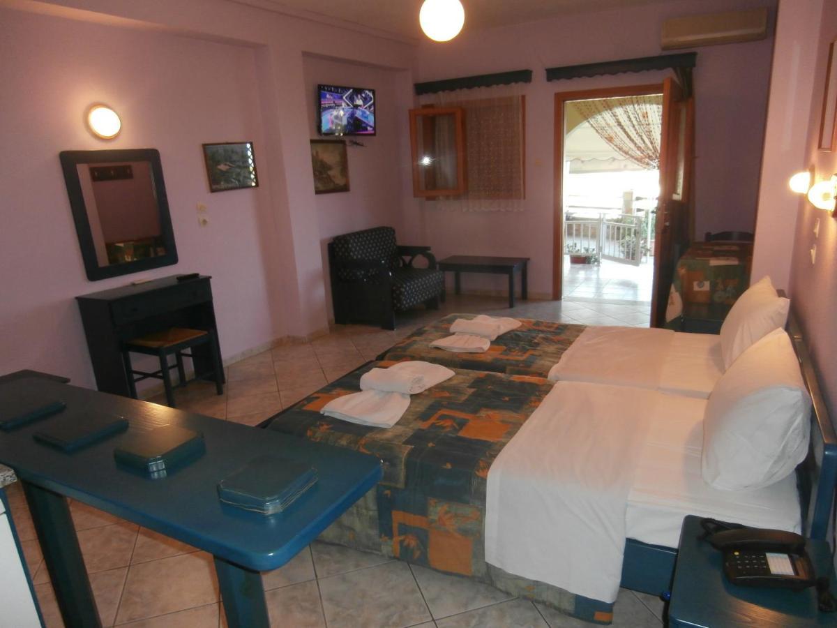Haravgi Hotel Patitiri (Alonnisos)