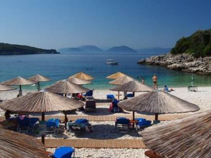 Villa Zidanos Luxurious Sea Front Marantochori