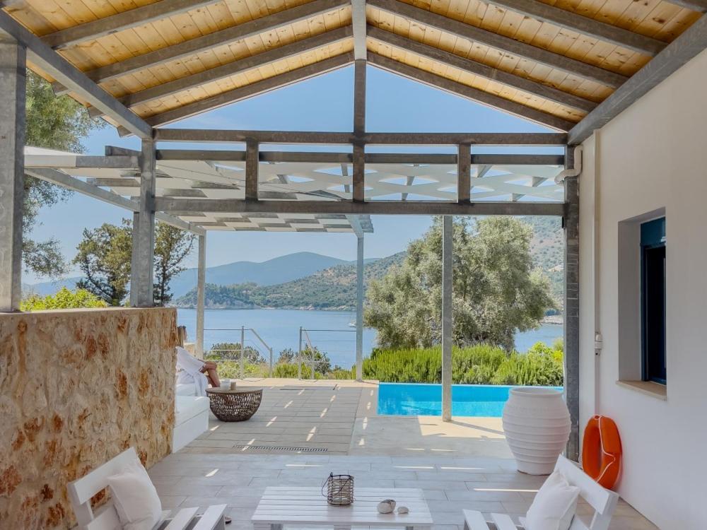 Zidanos Luxurious Sea Front * Marantochori