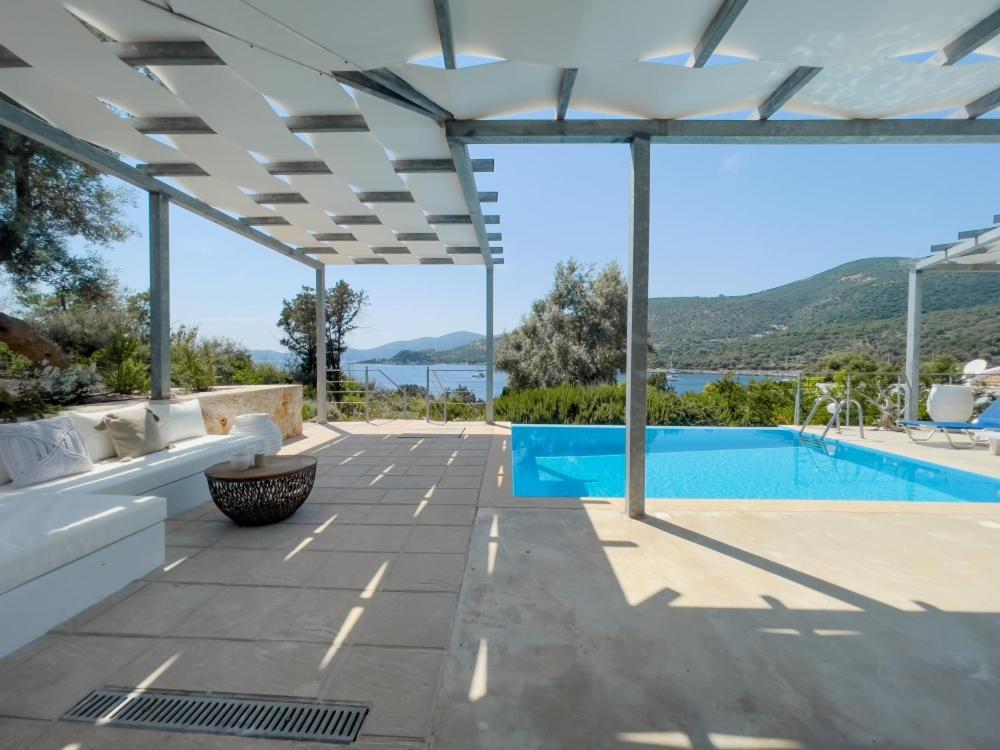 Villa Zidanos Luxurious Sea Front