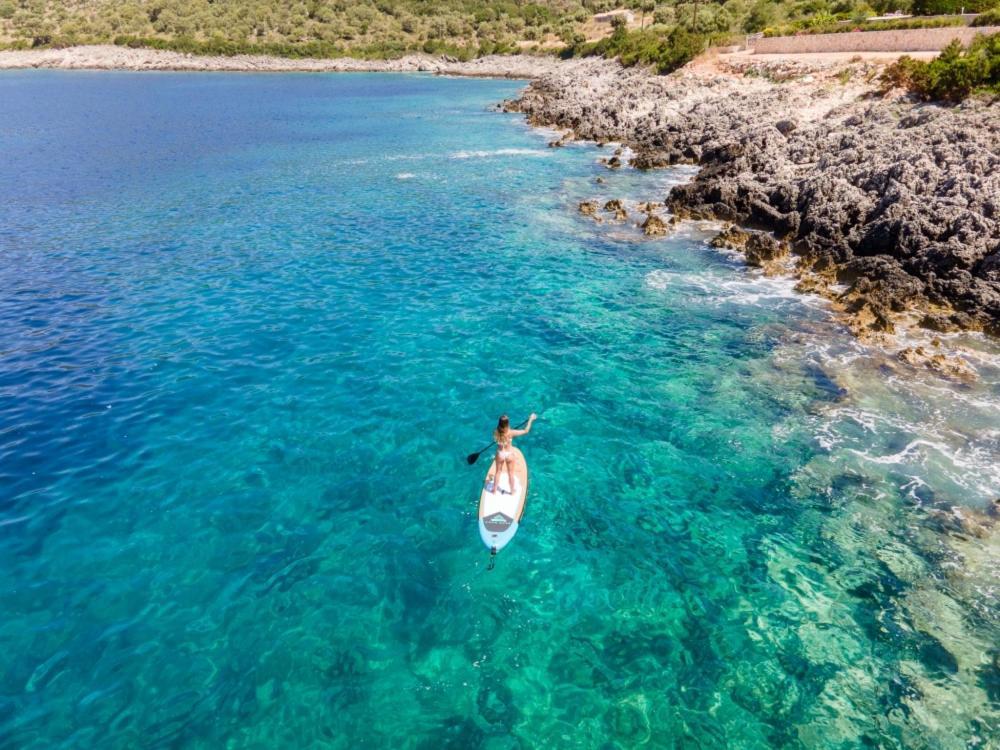 Zidanos Luxurious Sea Front Villa *