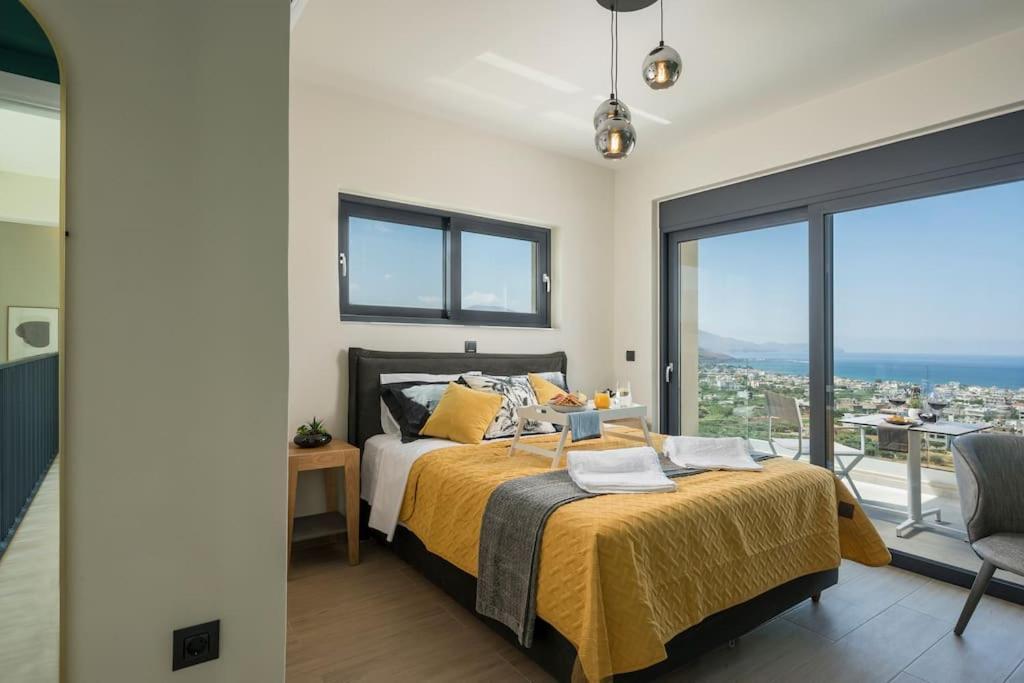 Villa Thea, Stunning View, Pool, Bbq, Brand New. Kissamos
