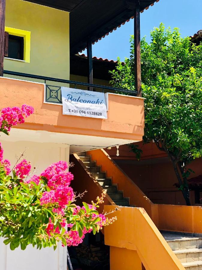 Balconaki In Vourvourou