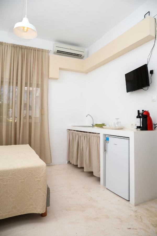 Sea Nymphs Guest house 3*