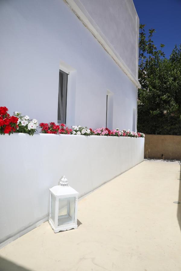 Sea Nymphs Guest house 3*