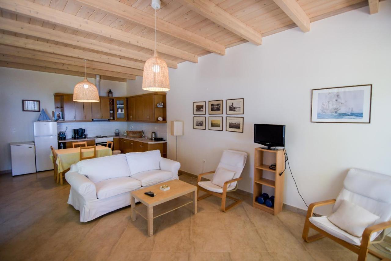 Kiani Akti Villa