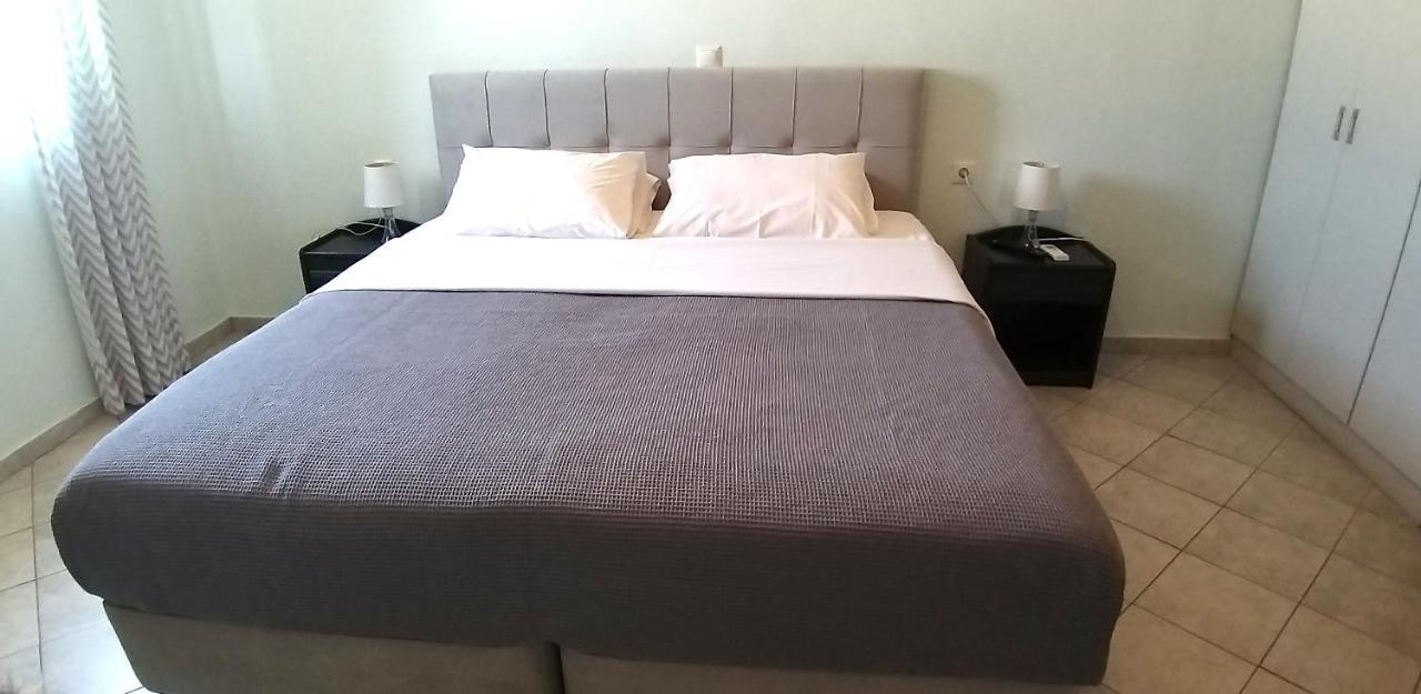 Petries Aparthotel