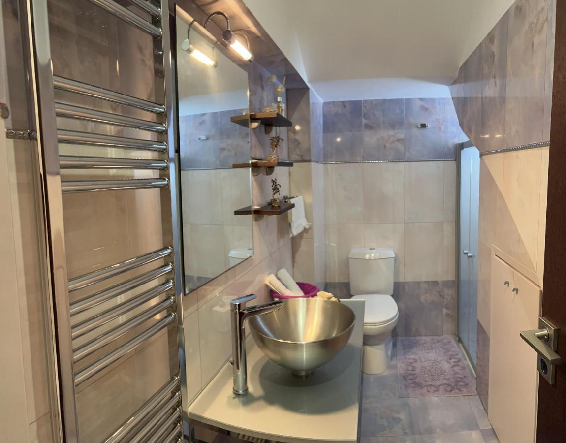 Anatoli Luxury *
