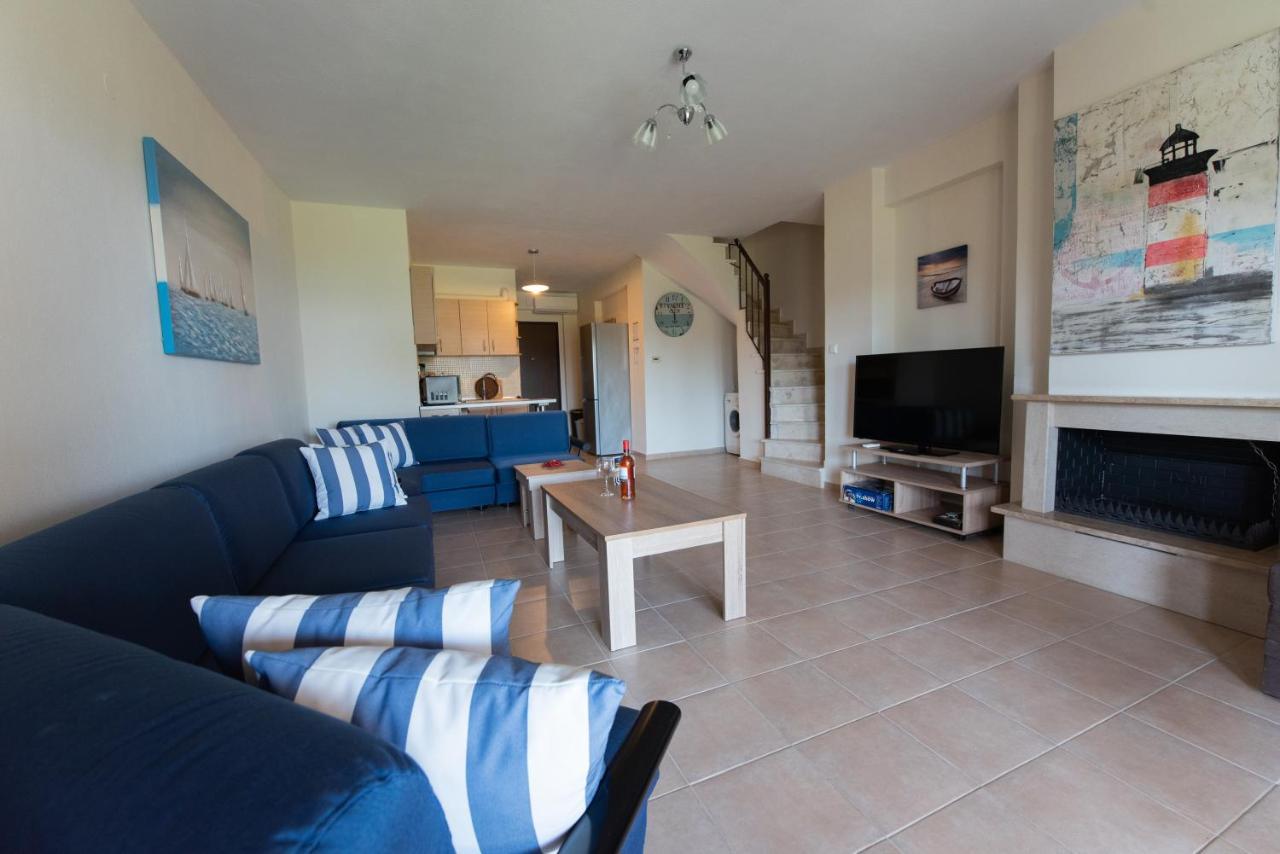 Ariadni -villas- Luxury Country house Kriopigi