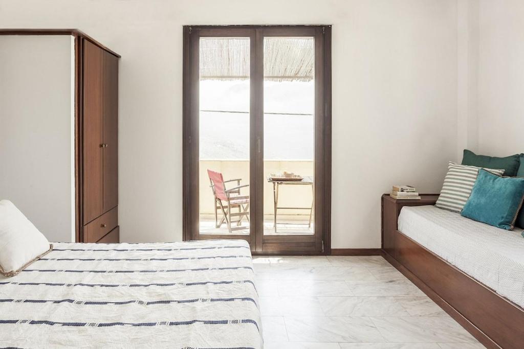 Villa Mani Tower By Olive *