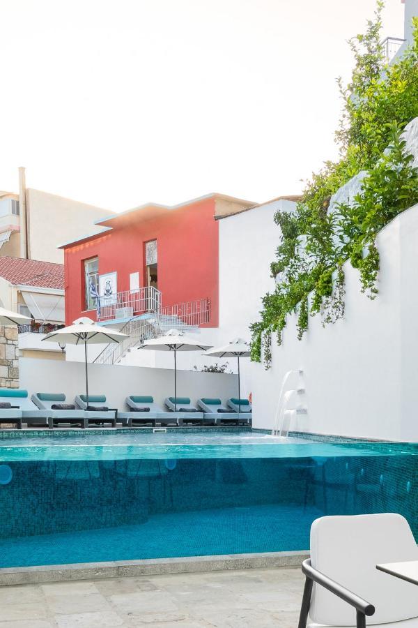 Dioni Boutique 4*
