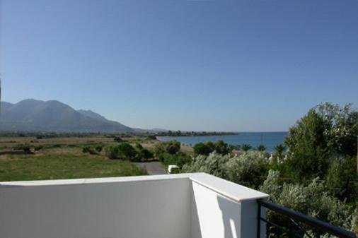 Akrogiali Apartment Kyparissia