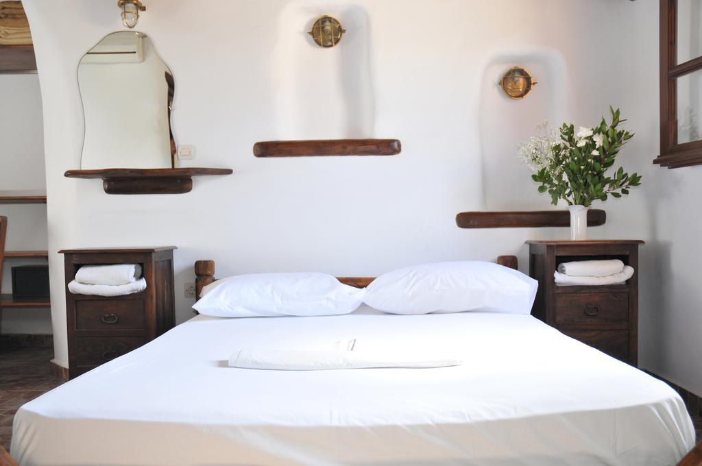 Alexandros Mykonos 2* Klouvas