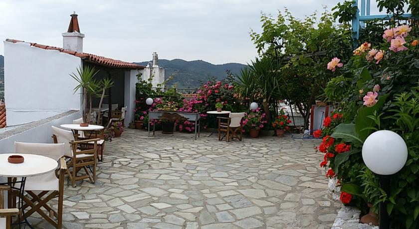 Kastro Studios Skopelos Town
