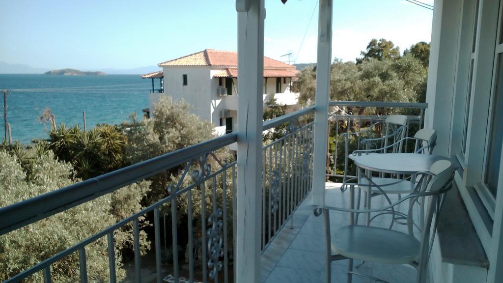 Amaranthos Skiathos View Megali Ammos (Skiathos)