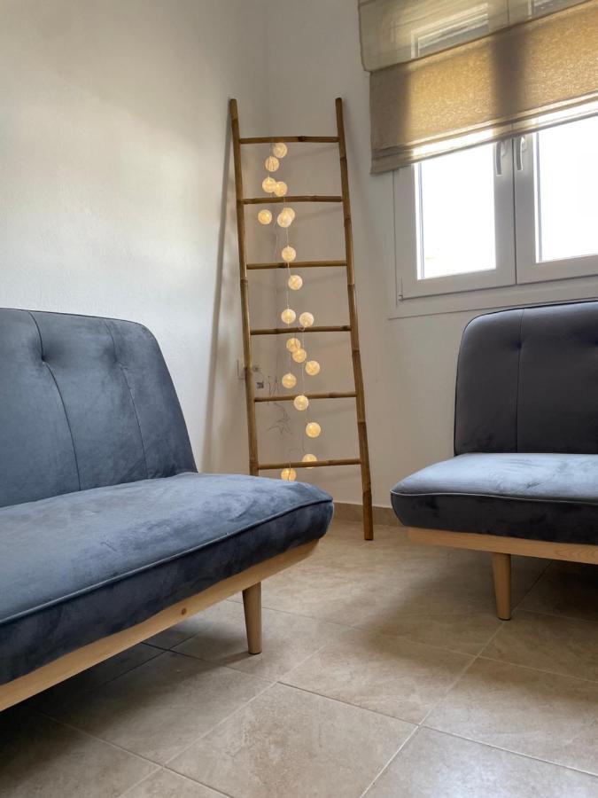 Aegean Breeze Kythnos Greek Small Apartment *