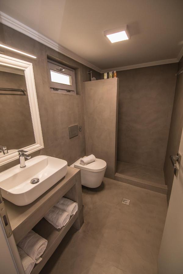 Ialemos Group Apartment *