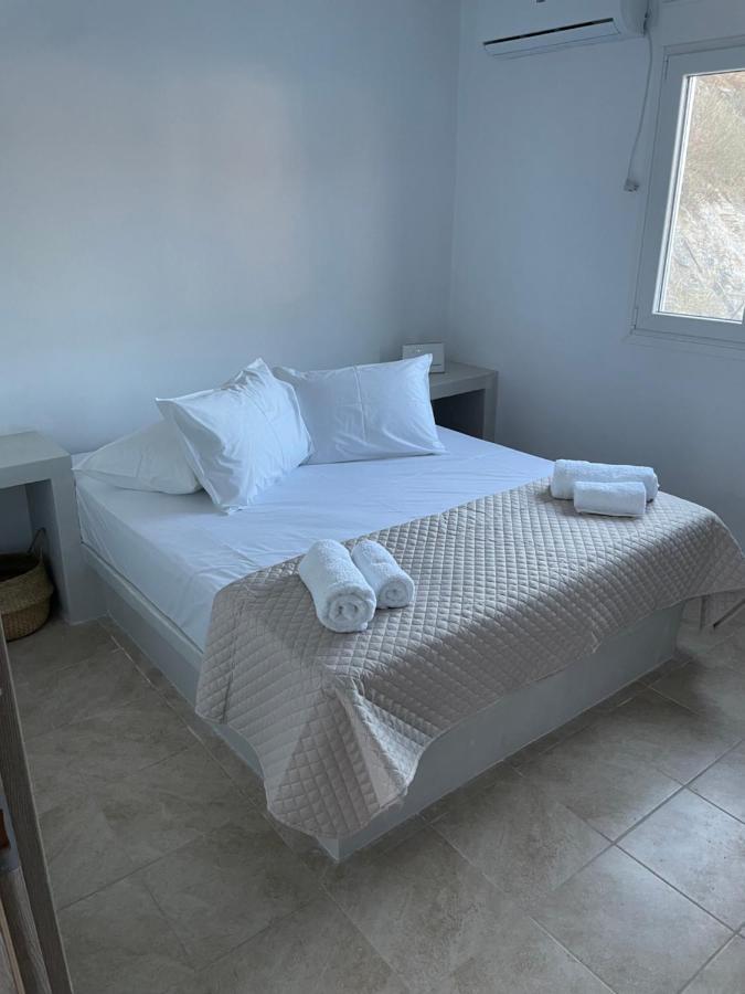 Apartment Aegean Breeze Kythnos Greek Small *