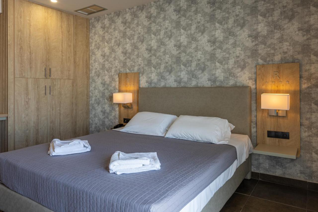 Hotel Paradise Finikounta