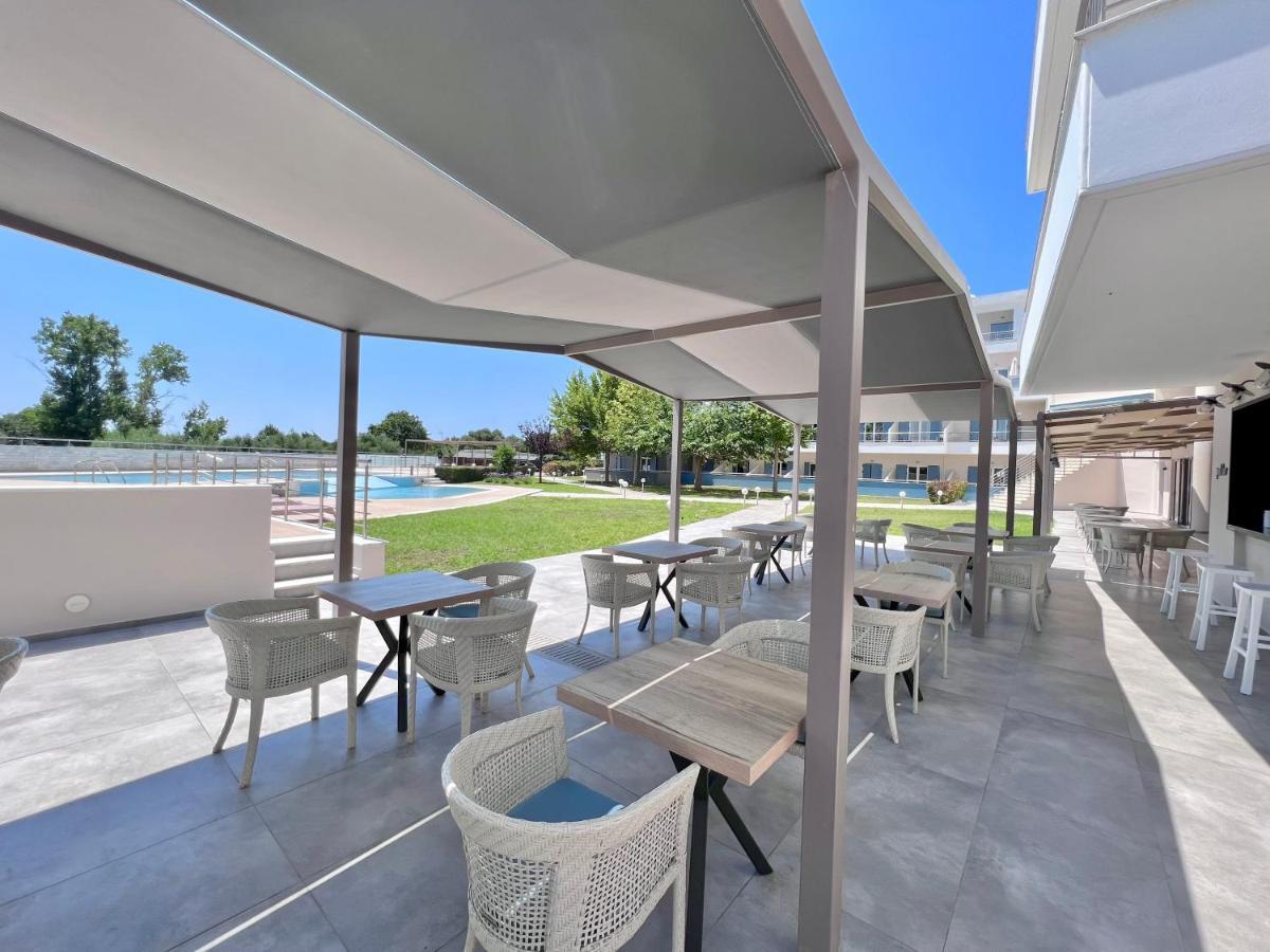 Paradise Hotel