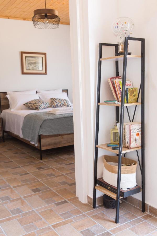 Althea - Cozy With Spacious Terrace Views * Galatas (Poros)