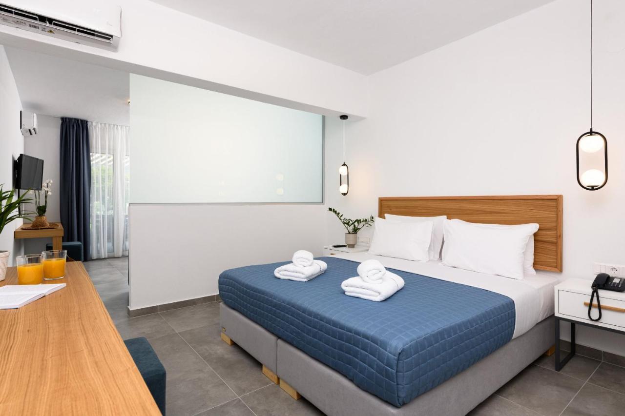 Hotel Aethria 3*
