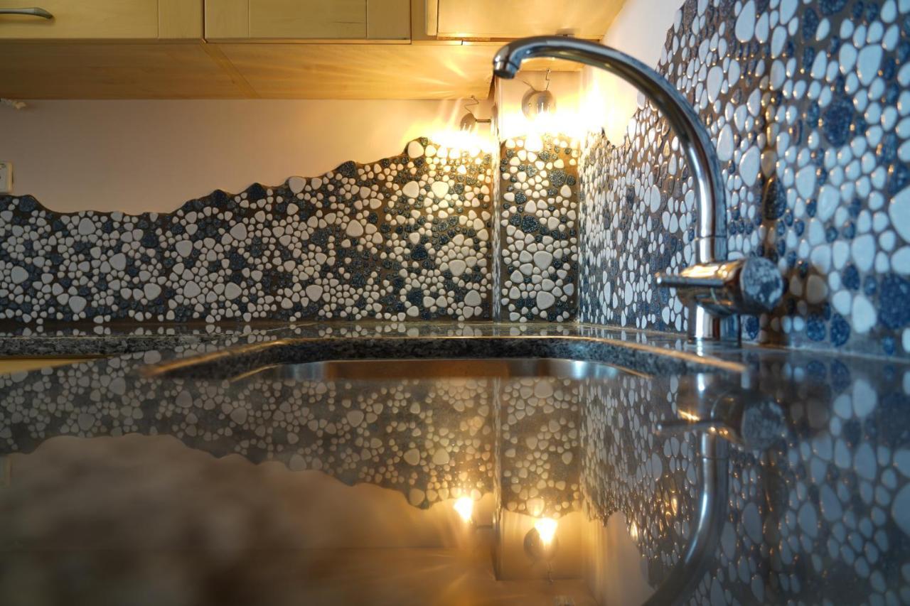 Blue Jasmine Apartment Aigio