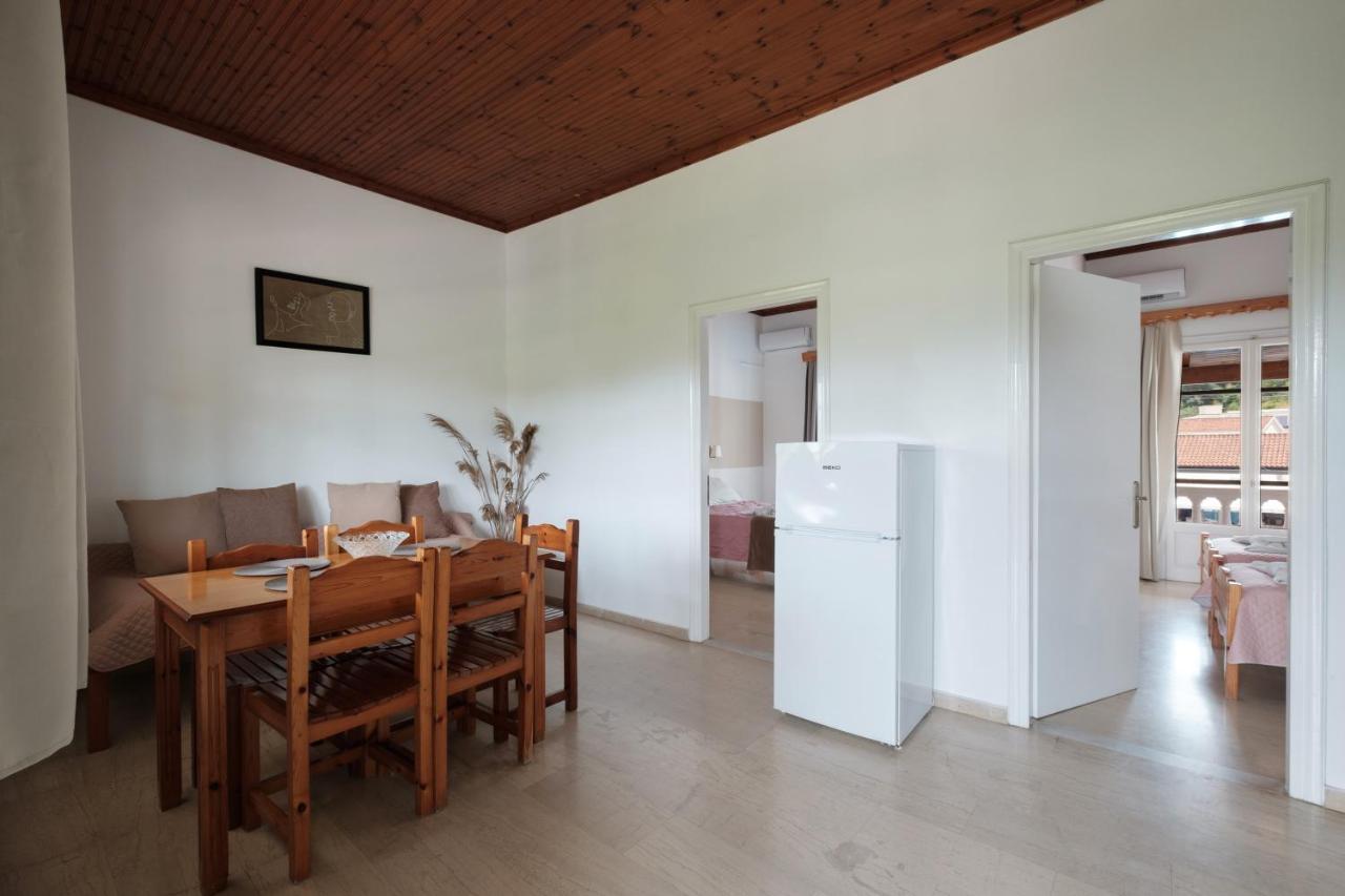 Katsaros & Aparthotel Sidari (Corfu)