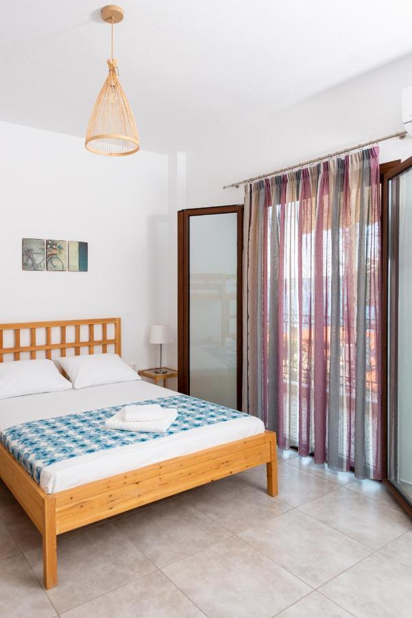 Apartment Avli *
