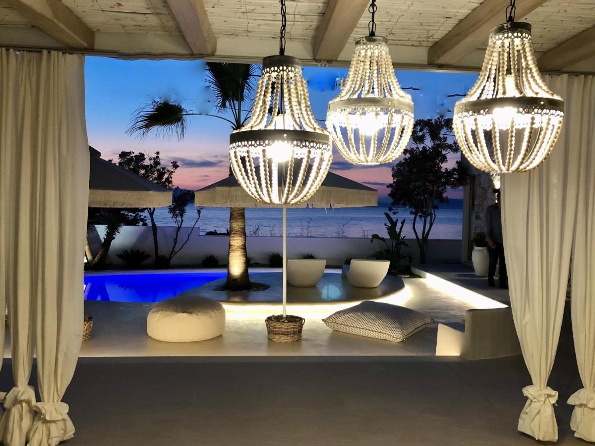 Villa Byblos Aqua-the Sea Front Luxury Skala Sotiros