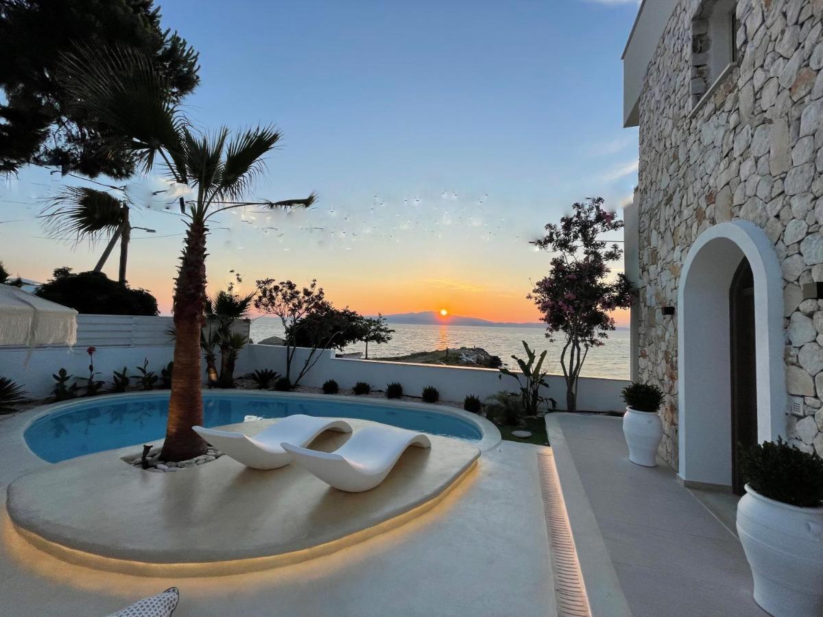 Byblos Aqua-the Sea Front Luxury Villa *