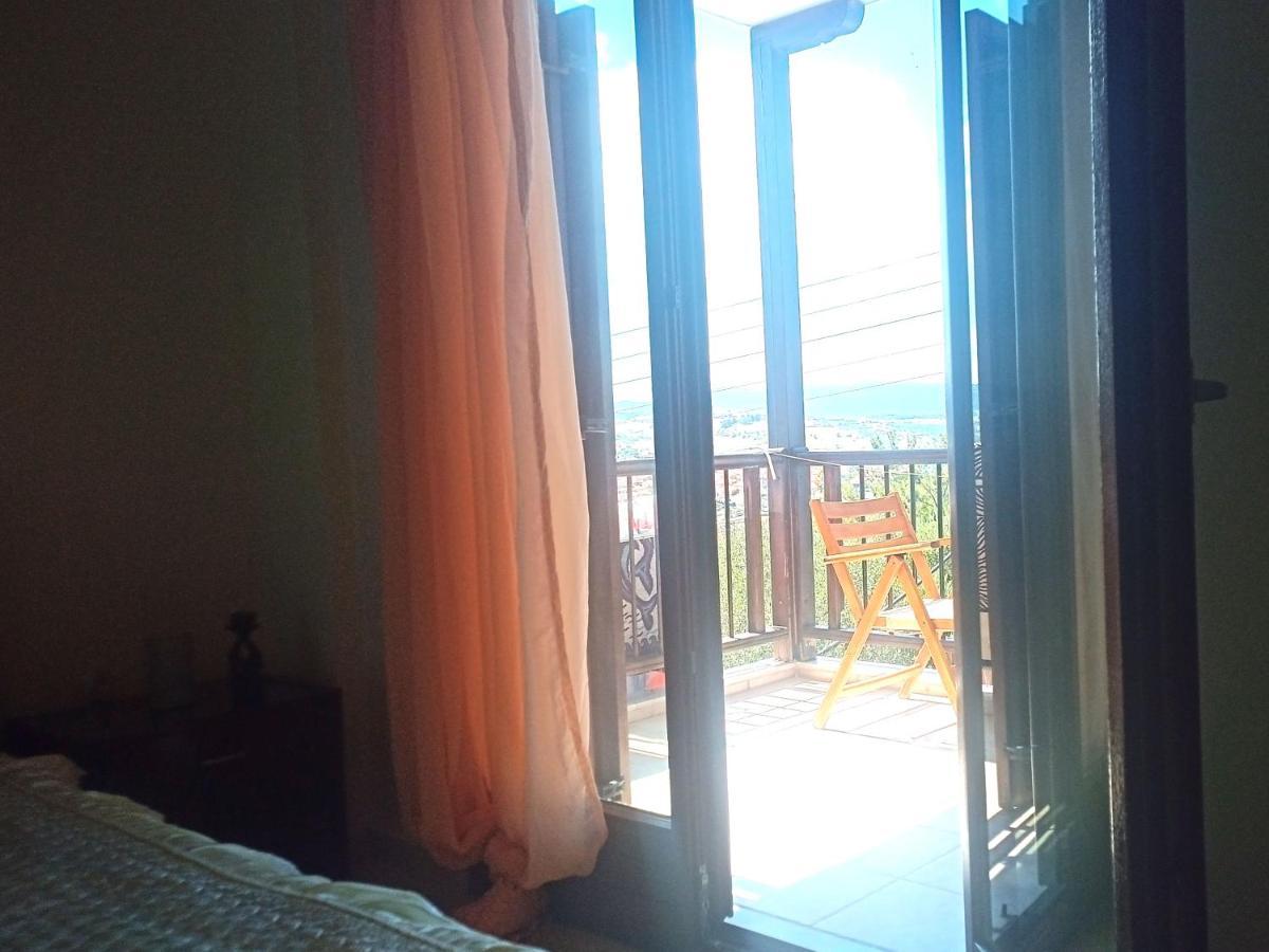Apartment μεζονετα *