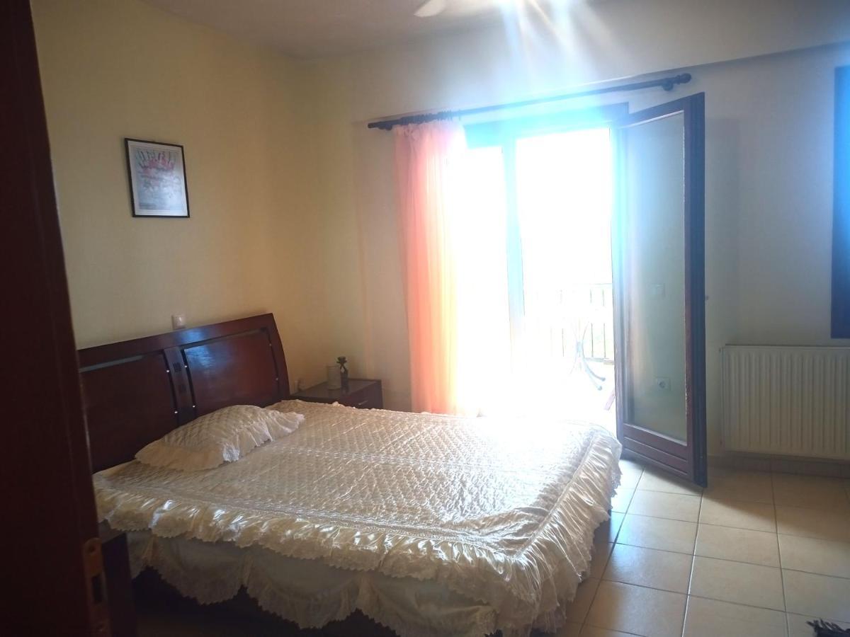Apartment μεζονετα