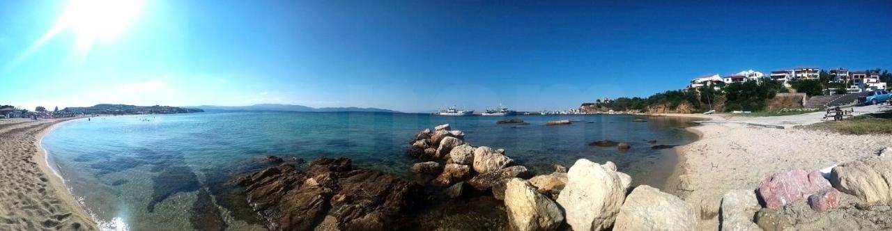 μεζονετα